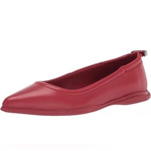 Vince Camuto Women's Bendreta Ballet Flat Size 8